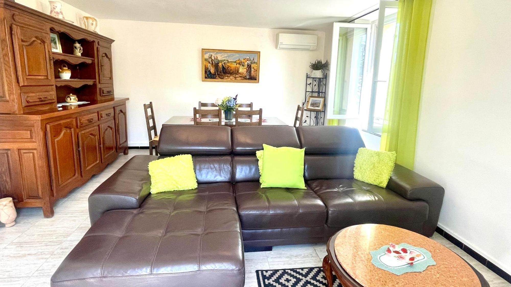 Rendez-Vous Avec Les Cigales - Gite 6 Personnes 100M2 - Piscine Privee - Climatisation Cheval Blanc Exterior foto